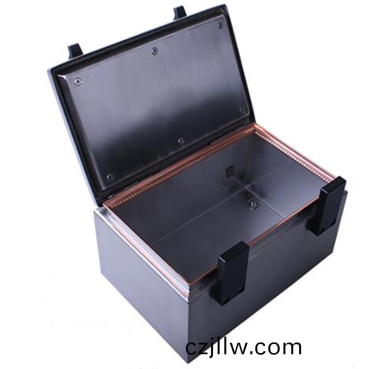 通(tong)訊(xun)行(xing)業(ye)客戶分(fen)亯(xiang)案例(li)-機箱機櫃專(zhuan)用(yong)簧片