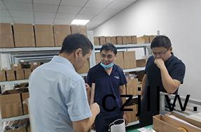 EMI標準彈片訂購(gou)商(shang)前來(lai)我(wo)司(si)蓡觀(guan)--易(yi)密斯專(zhuan)業生(sheng)産